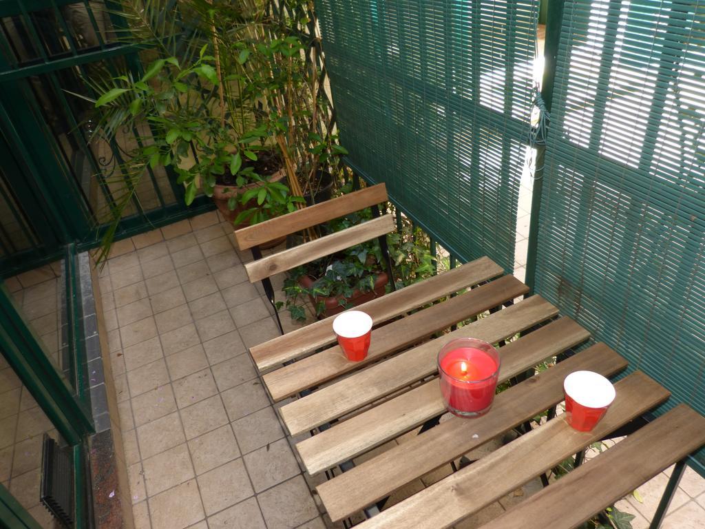 Residenza Piazza San Francesco Apartment Болоня Стая снимка