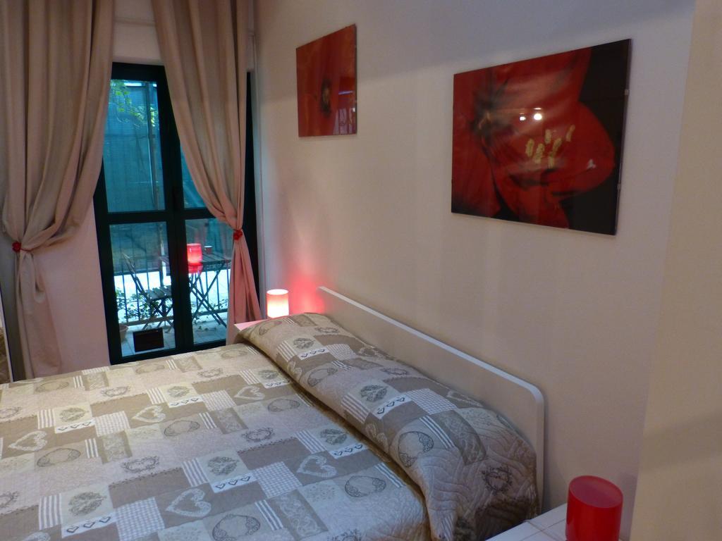 Residenza Piazza San Francesco Apartment Болоня Стая снимка