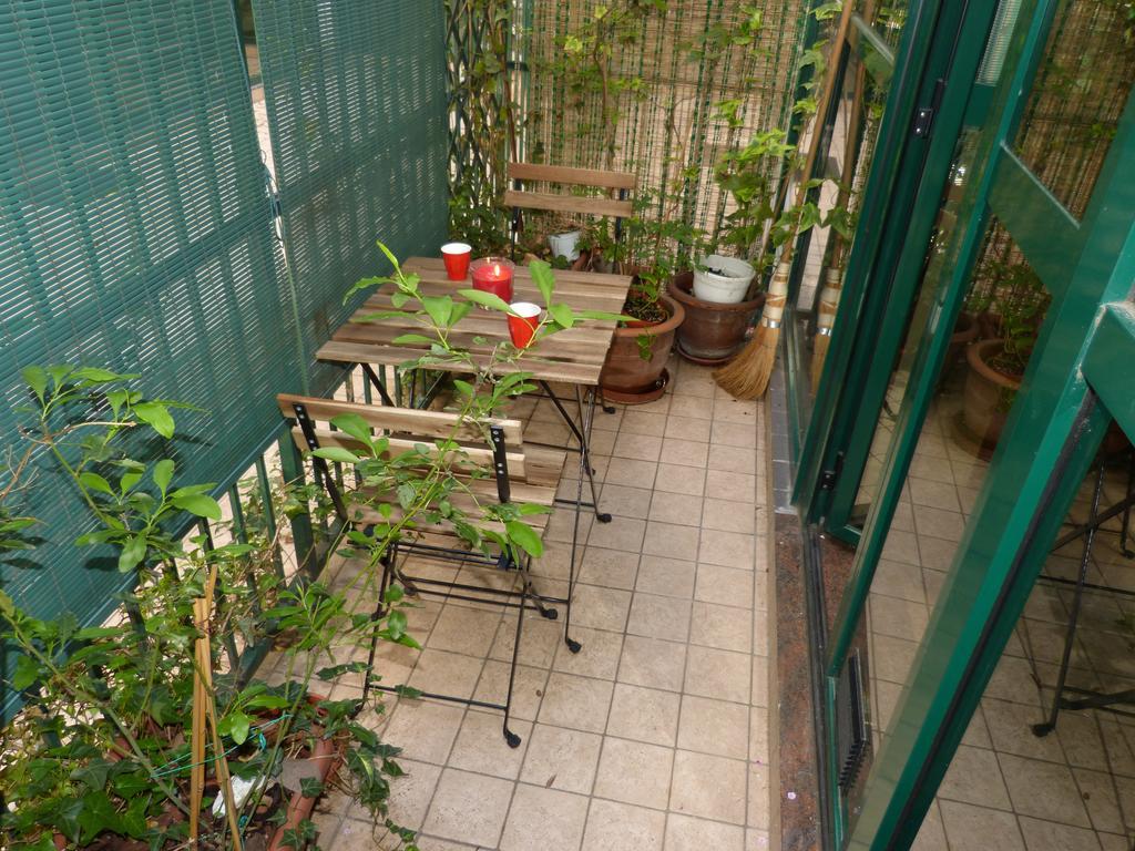 Residenza Piazza San Francesco Apartment Болоня Стая снимка