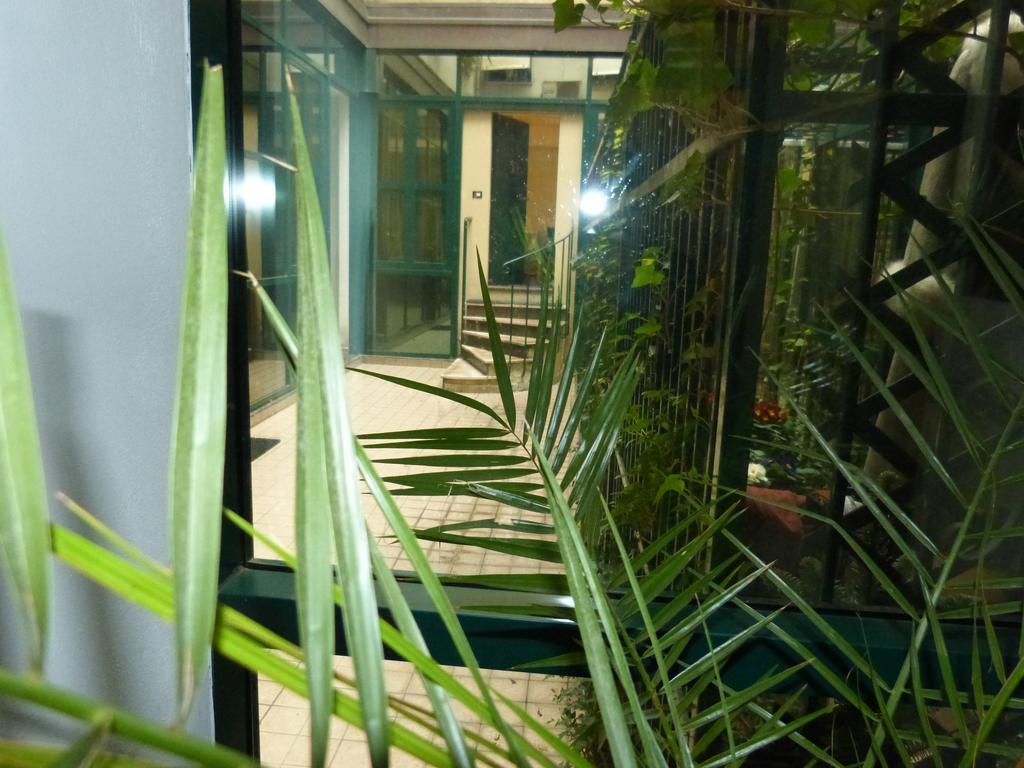 Residenza Piazza San Francesco Apartment Болоня Стая снимка